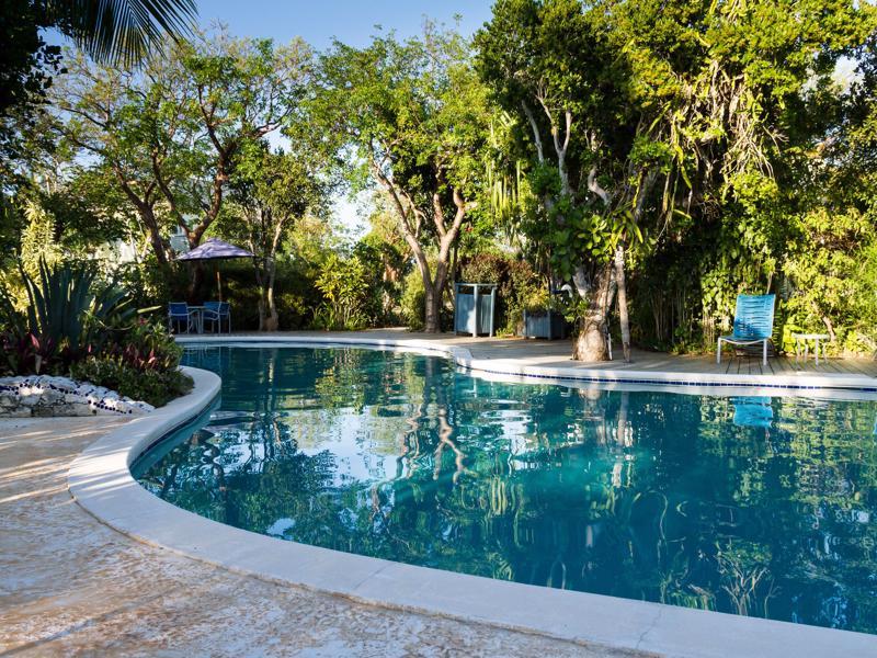 Pineapple Fields Aparthotel Governor's Harbour Exterior foto