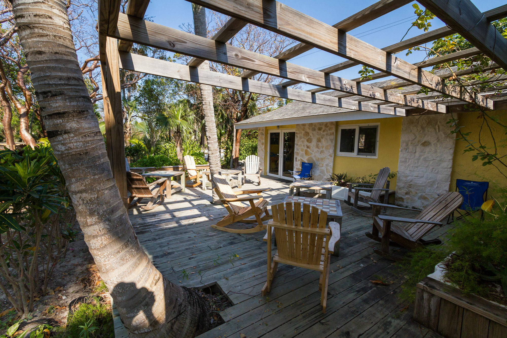 Pineapple Fields Aparthotel Governor's Harbour Exterior foto